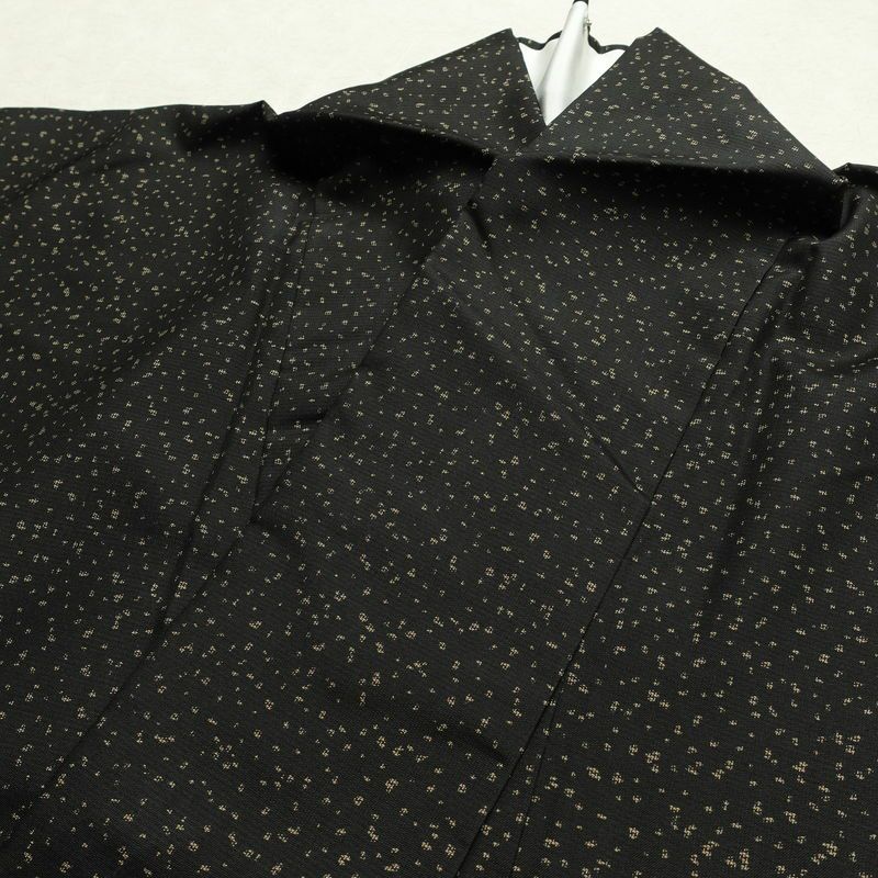 付け下げ 正絹 幾何学柄・抽象柄 袷仕立て 身丈167cm 裄丈66.5cm リサイクル着物 着物 紬地 黒_画像19