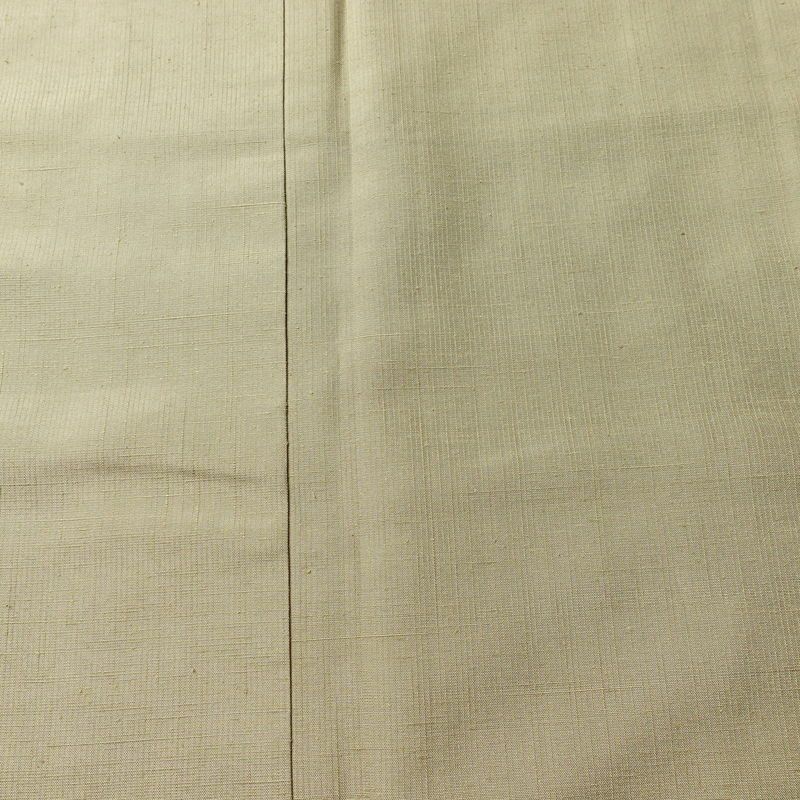 紬 正絹 無地 袷仕立て 身丈154cm 裄丈63cm リサイクル着物 着物 シンプル ベージュ_画像6