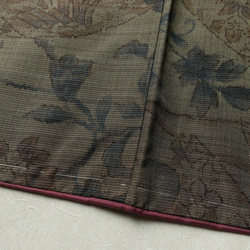 紬 良品 辻が花紬 伊織 しつけ糸付き 正絹 木の葉・植物柄 袷仕立て 身丈167.5cm 裄丈68cm リサイクル着物 着物 茶_画像12