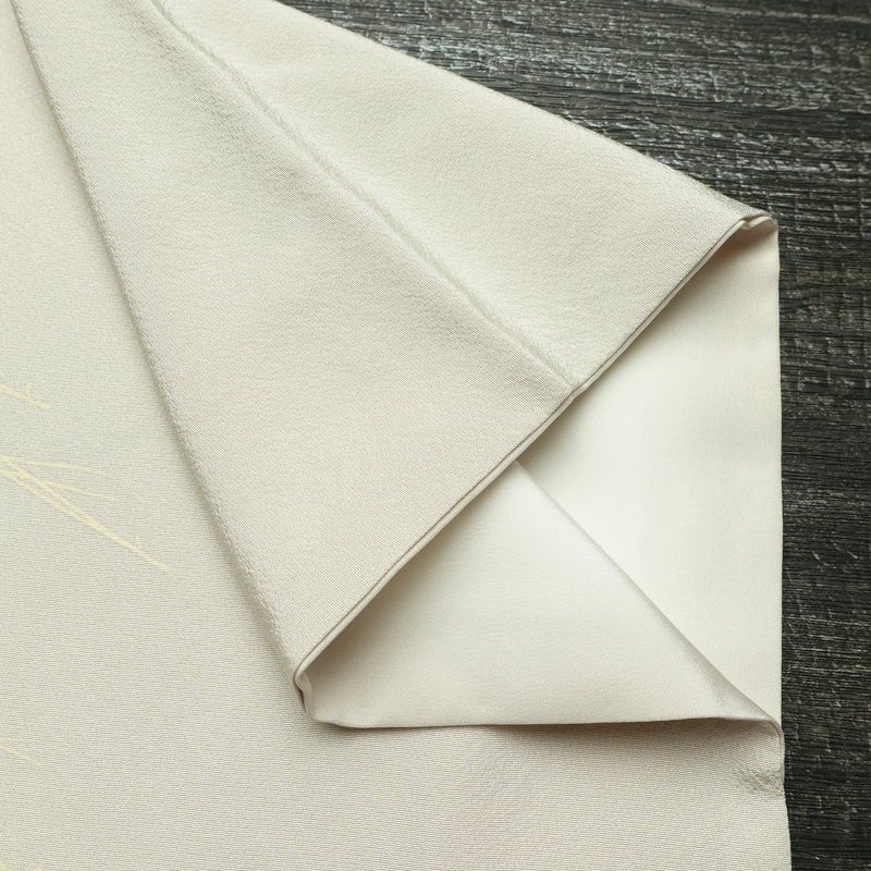 訪問着 良品 京手描友禅 縮緬 一つ紋付き 正絹 花柄 袷仕立て 身丈152.5cm 裄丈62.5cm リサイクル着物 着物 刺繍 箔 金彩 入学式 卒業式 七五三 お宮参り フォーマル 上品 グレー_画像15