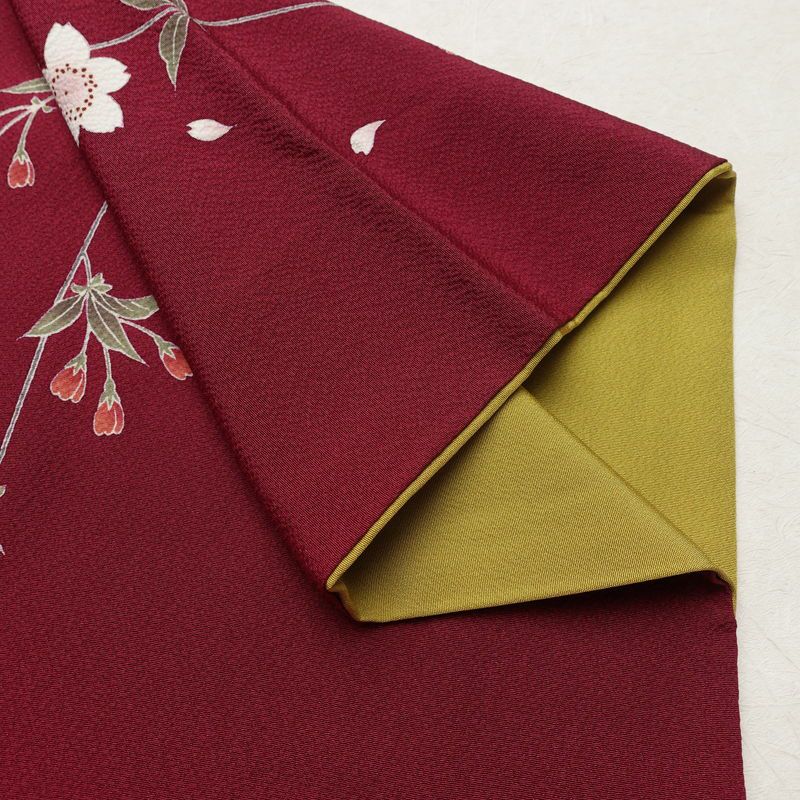 振袖 良品 縮緬 正絹 花柄 袷仕立て 身丈161cm 裄丈70cm リサイクル着物 着物 箔 金彩 成人式 二十歳 二十歳の集い パーティー フォーマル 桜 赤紫 紫・藤色_画像16