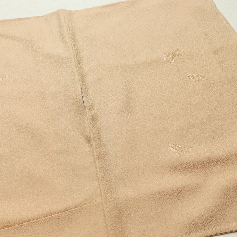 付け下げ 良品 しつけ糸付き スワトウ刺繍 正絹 古典柄 袷仕立て 身丈148.5cm 裄丈63cm リサイクル着物 着物 入学式 卒業式 七五三 お宮参り フォーマル シンプル おしゃれ 上品 ベージュ_画像14