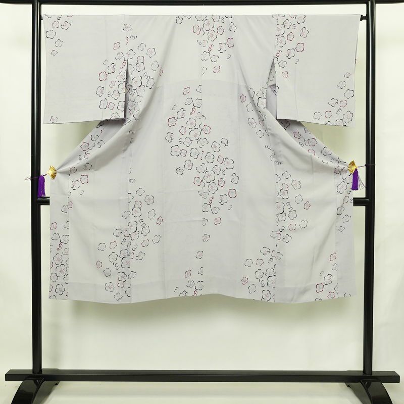 長襦袢 良品 しつけ糸付き 正絹 花柄 袷仕立て 身丈128cm 裄丈66cm リサイクル着物 着物 紫・藤色_画像1