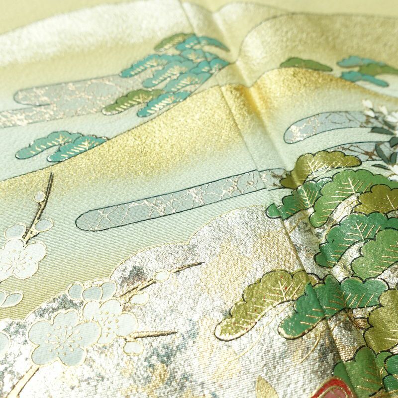 付け下げ 美品 しつけ糸付き 縮緬 トールサイズ 正絹 風景柄 袷仕立て 身丈173cm 裄丈68.5cm リサイクル着物 着物 箔 共八掛 金彩 入学式 卒業式 七五三 お宮参り フォーマル 緑・うぐいす色_画像8