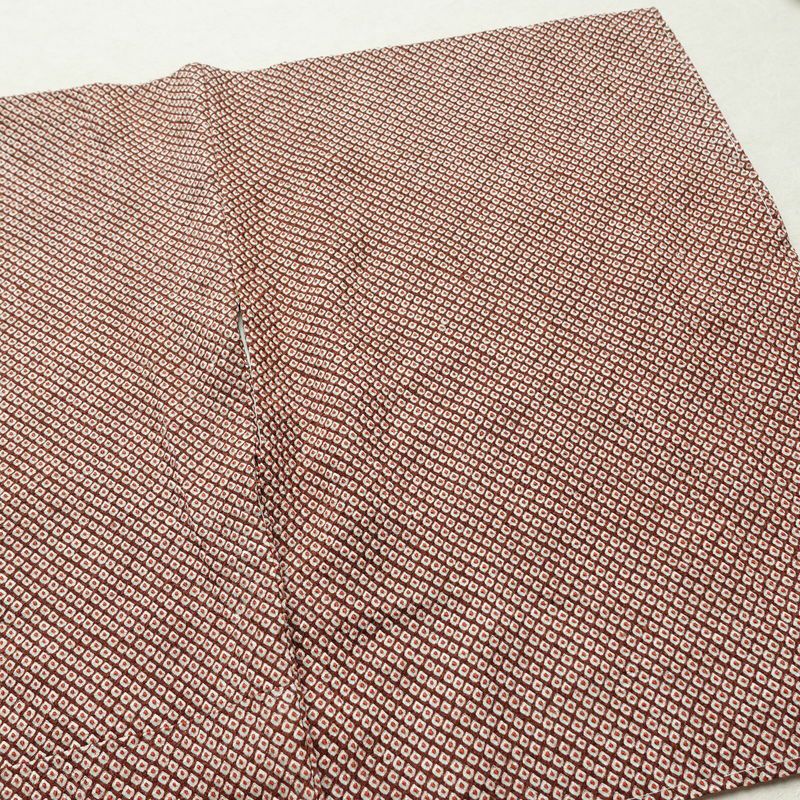 小紋 良品 絞り 総絞り 正絹 古典柄 袷仕立て 身丈164cm 裄丈65cm リサイクル着物 一部しつけ糸付き 着物 茶_画像13