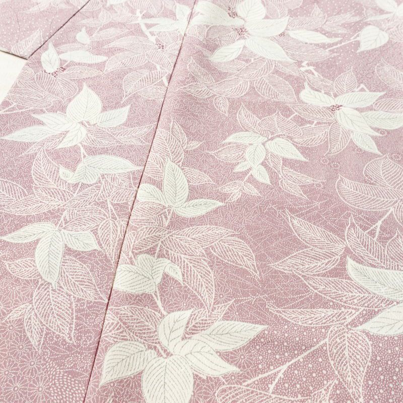 小紋 総柄 正絹 木の葉・植物柄 袷仕立て 身丈153cm 裄丈63cm リサイクル着物 着物 紫・藤色_画像5