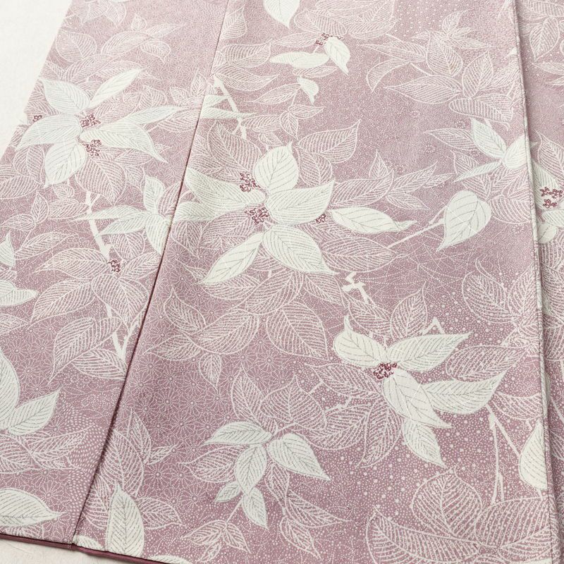 小紋 総柄 正絹 木の葉・植物柄 袷仕立て 身丈153cm 裄丈63cm リサイクル着物 着物 紫・藤色_画像6