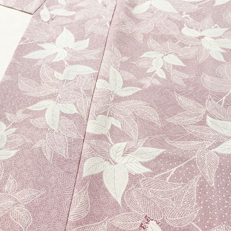 小紋 総柄 正絹 木の葉・植物柄 袷仕立て 身丈153cm 裄丈63cm リサイクル着物 着物 紫・藤色_画像7