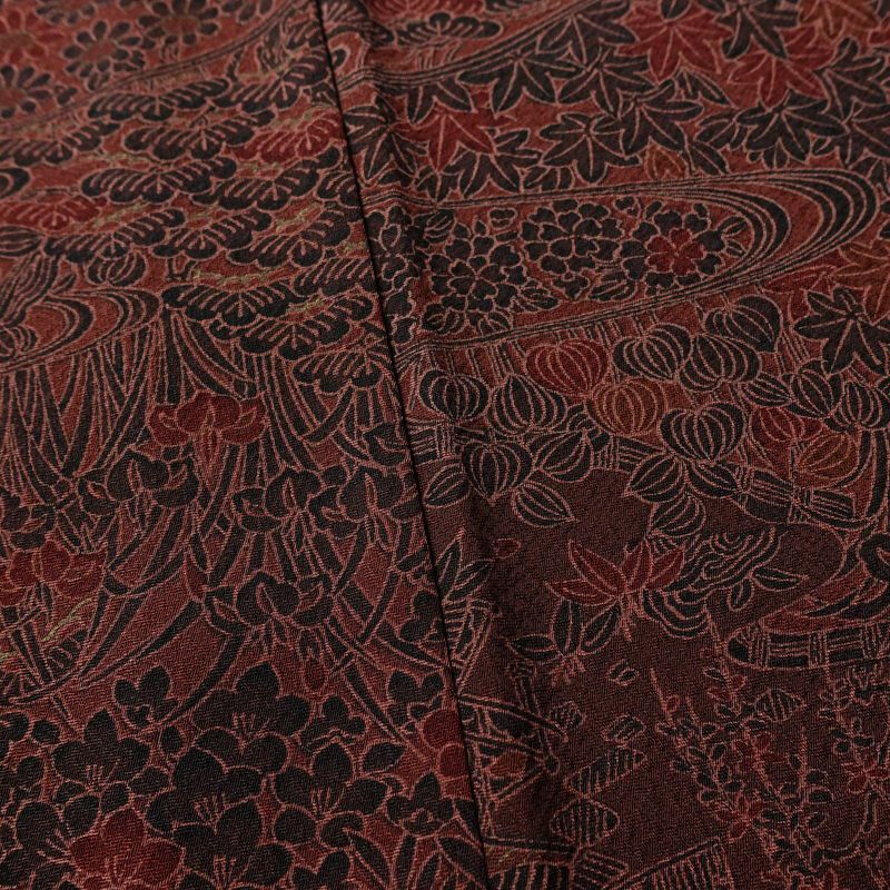 小紋 良品 総柄 正絹 風景柄 袷仕立て 身丈155.5cm 裄丈63cm リサイクル着物 着物 金彩 小豆・エンジ_画像11