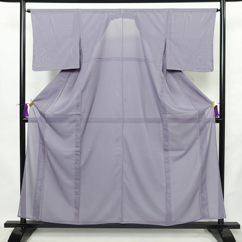 盛夏 色無地 美品 しつけ糸付き 夏用 一つ紋付き バチ衿仕立て ポリエステル 単衣仕立て 身丈157cm 裄丈65cm リサイクル着物 着物 お茶会 フォーマル 紫・藤色_画像1