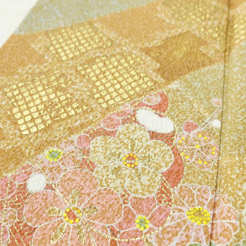 訪問着 良品 松井青々 落款入り 伊達衿付き 金駒刺繍 一つ紋付き 正絹 古典柄 袷仕立て 身丈165cm 裄丈67.5cm リサイクル着物 着物 刺繍 箔 共八掛 金彩 パーティー フォーマル 華やか 多色使い_画像9