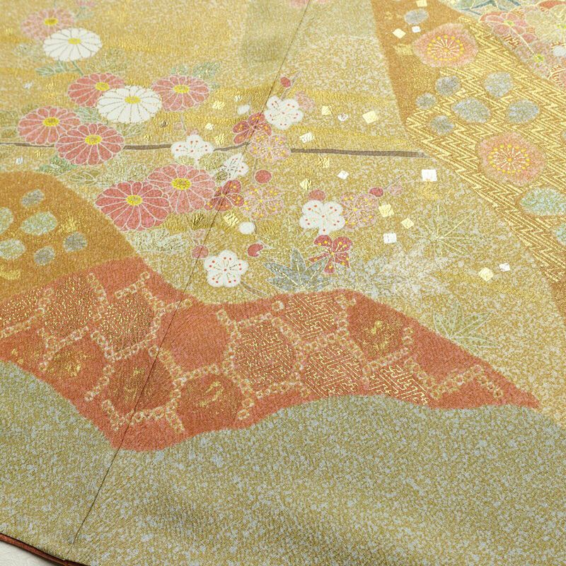 訪問着 良品 松井青々 落款入り 伊達衿付き 金駒刺繍 一つ紋付き 正絹 古典柄 袷仕立て 身丈165cm 裄丈67.5cm リサイクル着物 着物 刺繍 箔 共八掛 金彩 パーティー フォーマル 華やか 多色使い_画像12