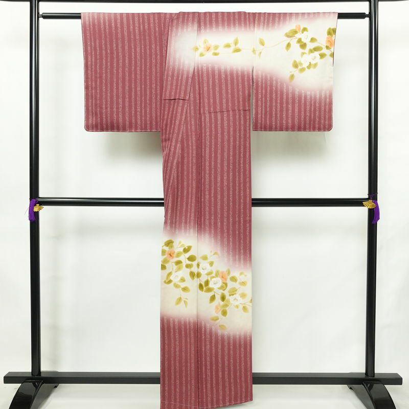 訪問着 良品 しつけ糸付き もみじ染 丹後ちりめん 正絹 花柄 袷仕立て 身丈159.5cm 裄丈65cm リサイクル着物 着物 紫・藤色_画像2