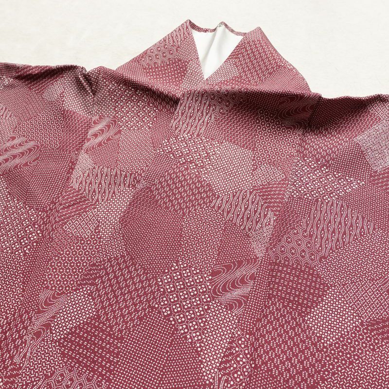 小紋 正絹 古典柄 袷仕立て 身丈152.5cm 裄丈65cm リサイクル着物 着物 紫・藤色_画像17