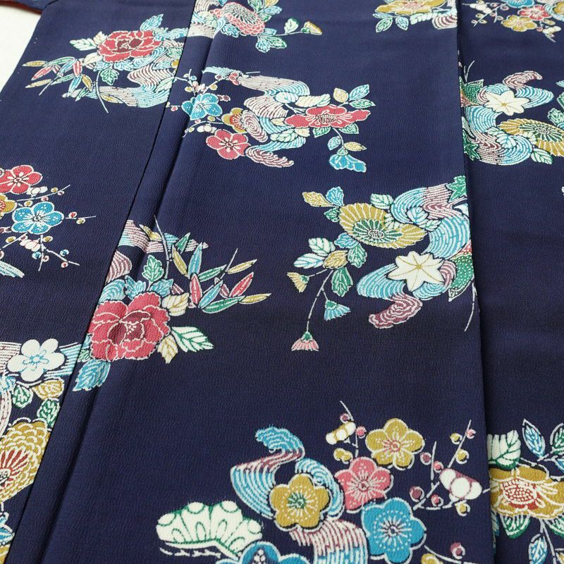 小紋 縮緬 正絹 花柄 袷仕立て 身丈161.5cm 裄丈67.5cm リサイクル着物 着物 青・紺_画像5