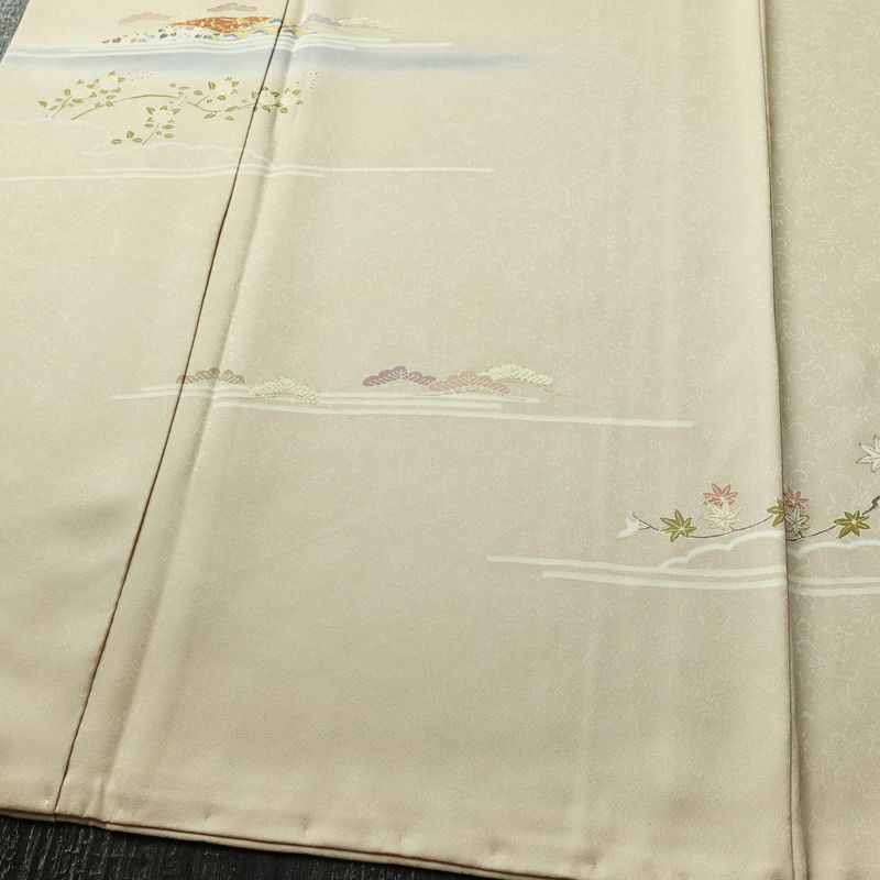 訪問着 良品 正絹 古典柄 袷仕立て 身丈157.5cm 裄丈64.5cm リサイクル着物 着物 箔 金彩 入学式 卒業式 七五三 お宮参り フォーマル 上品 ベージュ_画像4