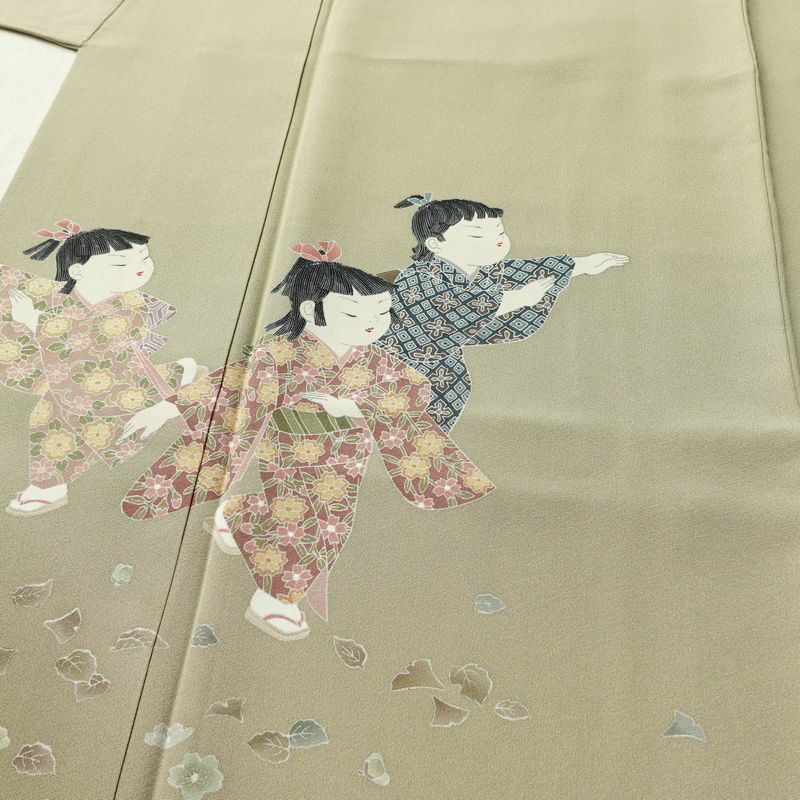 訪問着 良品 関口遼一 十日町友禅 落款入り 縮緬 正絹 人物・動物柄 袷仕立て 身丈156cm 裄丈66cm リサイクル着物 着物 入学式 卒業式 七五三 お宮参り フォーマル ベージュ_画像5