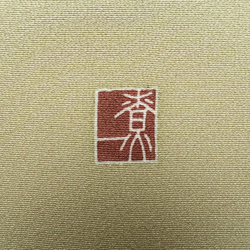 訪問着 良品 関口遼一 十日町友禅 落款入り 縮緬 正絹 人物・動物柄 袷仕立て 身丈156cm 裄丈66cm リサイクル着物 着物 入学式 卒業式 七五三 お宮参り フォーマル ベージュ_画像14