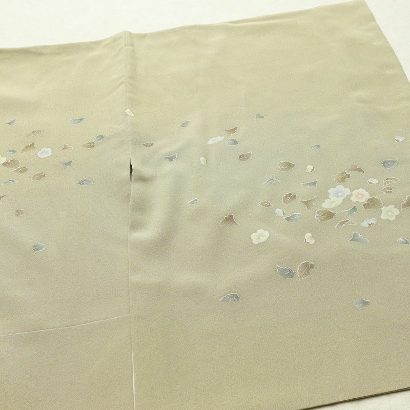 訪問着 良品 関口遼一 十日町友禅 落款入り 縮緬 正絹 人物・動物柄 袷仕立て 身丈156cm 裄丈66cm リサイクル着物 着物 入学式 卒業式 七五三 お宮参り フォーマル ベージュ_画像15