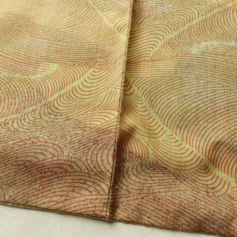 小紋 付下小紋 正絹 流水・波柄 袷仕立て 身丈155.5cm 裄丈64.5cm リサイクル着物 着物 黄・黄土色_画像11