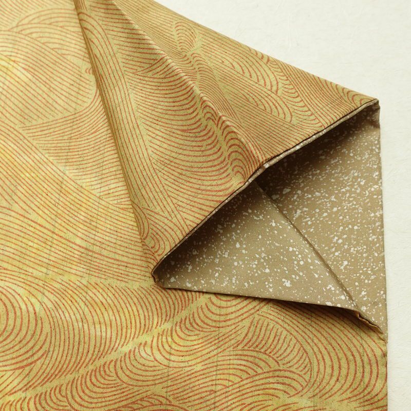 小紋 付下小紋 正絹 流水・波柄 袷仕立て 身丈155.5cm 裄丈64.5cm リサイクル着物 着物 黄・黄土色_画像15