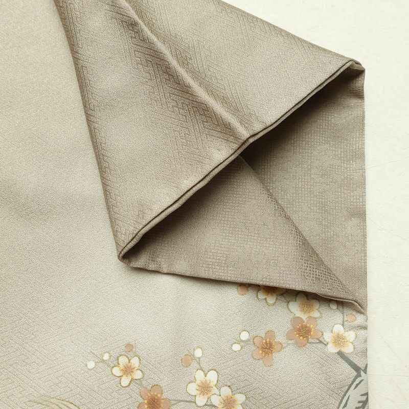 訪問着 金駒刺繍 一つ紋付き 正絹 古典柄 袷仕立て 身丈160cm 裄丈62.5cm リサイクル着物 着物 刺繍 箔 入学式 卒業式 七五三 お宮参り フォーマル グレージュ グレー_画像14