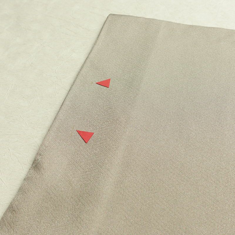 訪問着 金駒刺繍 一つ紋付き 正絹 古典柄 袷仕立て 身丈160cm 裄丈62.5cm リサイクル着物 着物 刺繍 箔 入学式 卒業式 七五三 お宮参り フォーマル グレージュ グレー_画像17