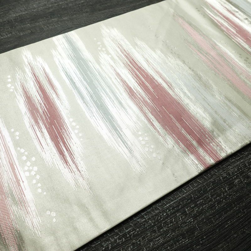 名古屋帯 六通柄 正絹 幾何学柄・抽象柄 名古屋仕立て なごや帯 リサイクル帯 帯 箔 金・銀_画像11