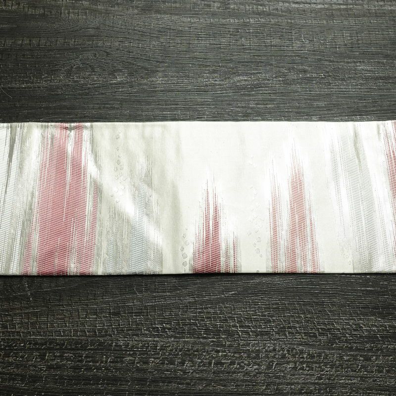 名古屋帯 六通柄 正絹 幾何学柄・抽象柄 名古屋仕立て なごや帯 リサイクル帯 帯 箔 金・銀_画像13