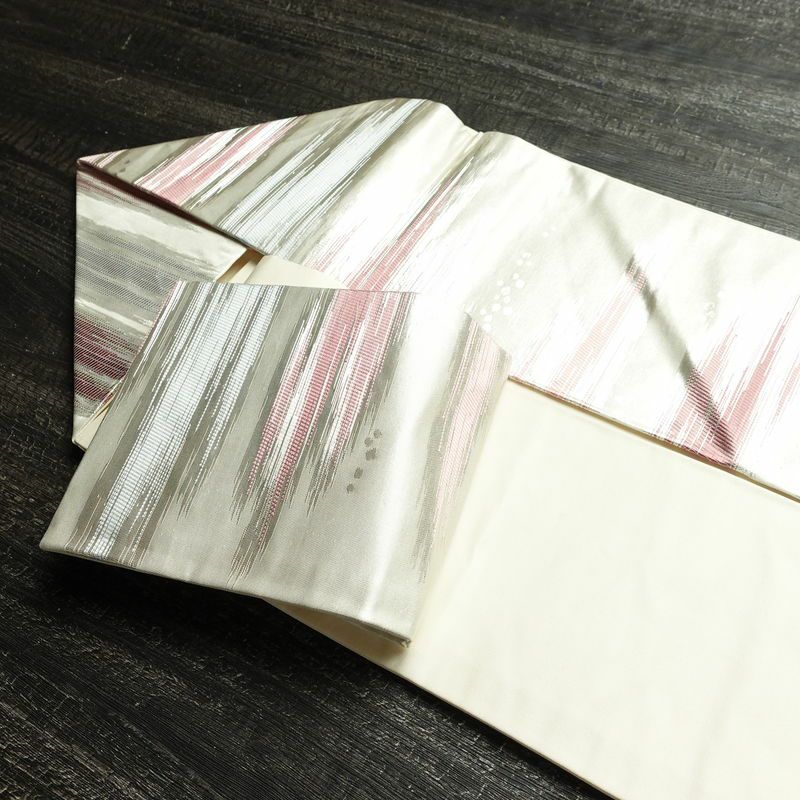 名古屋帯 六通柄 正絹 幾何学柄・抽象柄 名古屋仕立て なごや帯 リサイクル帯 帯 箔 金・銀_画像21