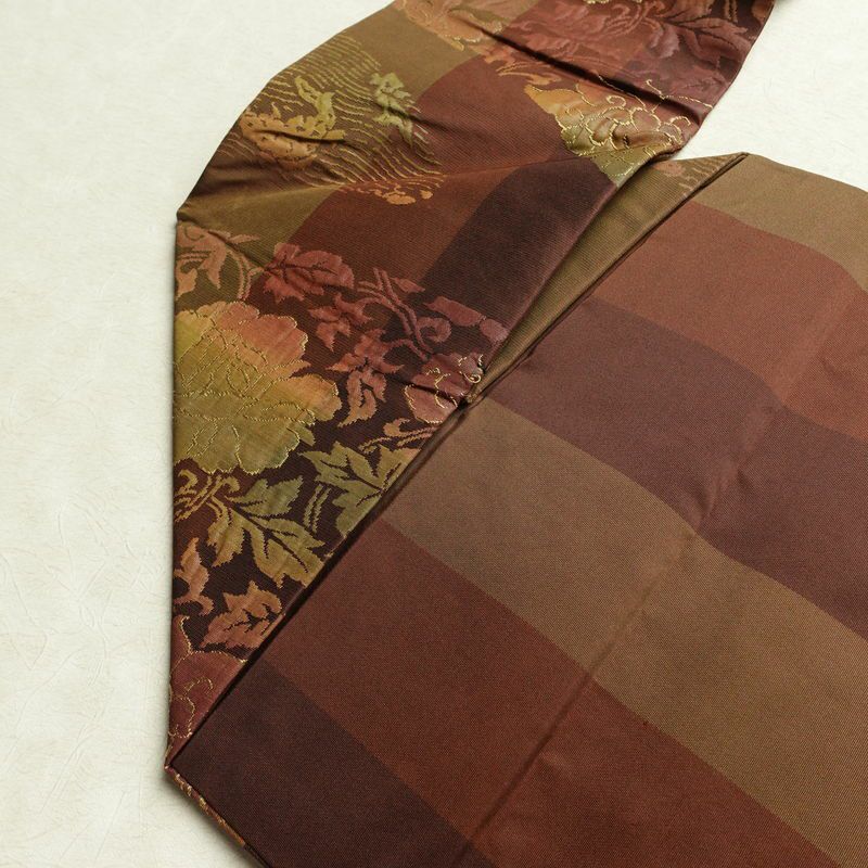 名古屋帯 六通柄 良品 正絹 木の葉・植物柄 名古屋仕立て なごや帯 リサイクル帯 帯 モダン 茶_画像19