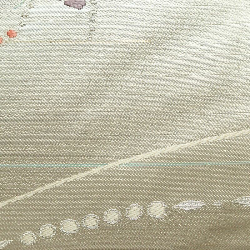 名古屋帯 六通柄 良品 正絹 蝶・昆虫柄 名古屋仕立て なごや帯 リサイクル帯 帯 箔 銀糸 金・銀_画像4