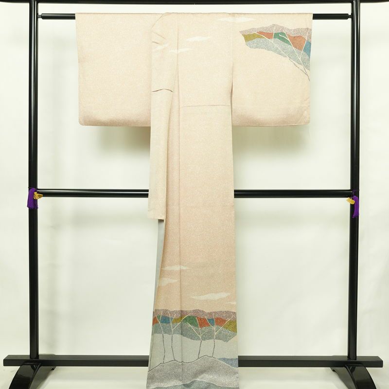 訪問着 正絹 幾何学柄・抽象柄 袷仕立て 身丈167cm 裄丈66.5cm リサイクル着物 着物 フォーマル ベージュ_画像2