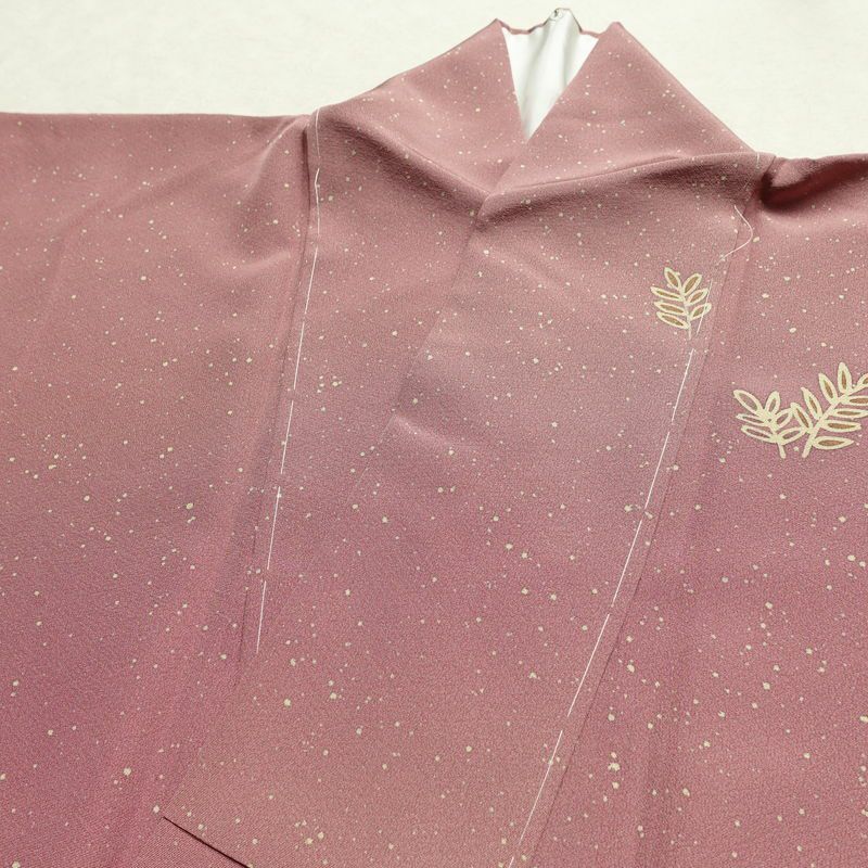 訪問着 美品 しつけ糸付き 縮緬 正絹 風景柄 袷仕立て 身丈166.5cm 裄丈68.5cm リサイクル着物 着物 入学式 卒業式 七五三 お宮参り フォーマル ピンク_画像17