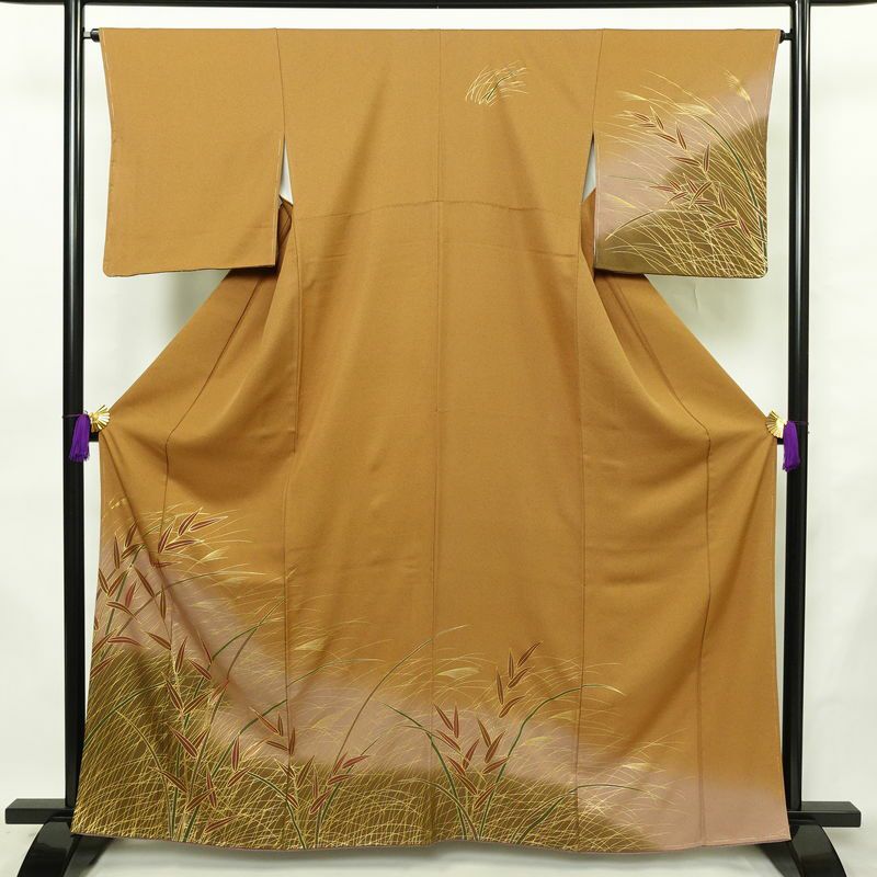 訪問着 良品 しつけ糸付き 正絹 木の葉・植物柄 袷仕立て 身丈162.5cm 裄丈65cm リサイクル着物 着物 刺繍 金彩 入学式 卒業式 七五三 お宮参り フォーマル 黄・黄土色_画像1