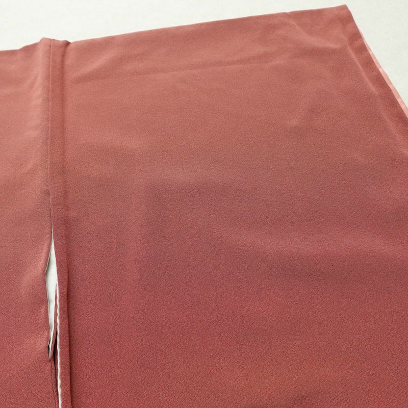 付け下げ 縮緬 一つ紋付き 正絹 花柄 袷仕立て 身丈161.5cm 裄丈68cm リサイクル着物 着物 刺繍 入学式 七五三 お宮参り フォーマル シンプル 上品 ピンク_画像16