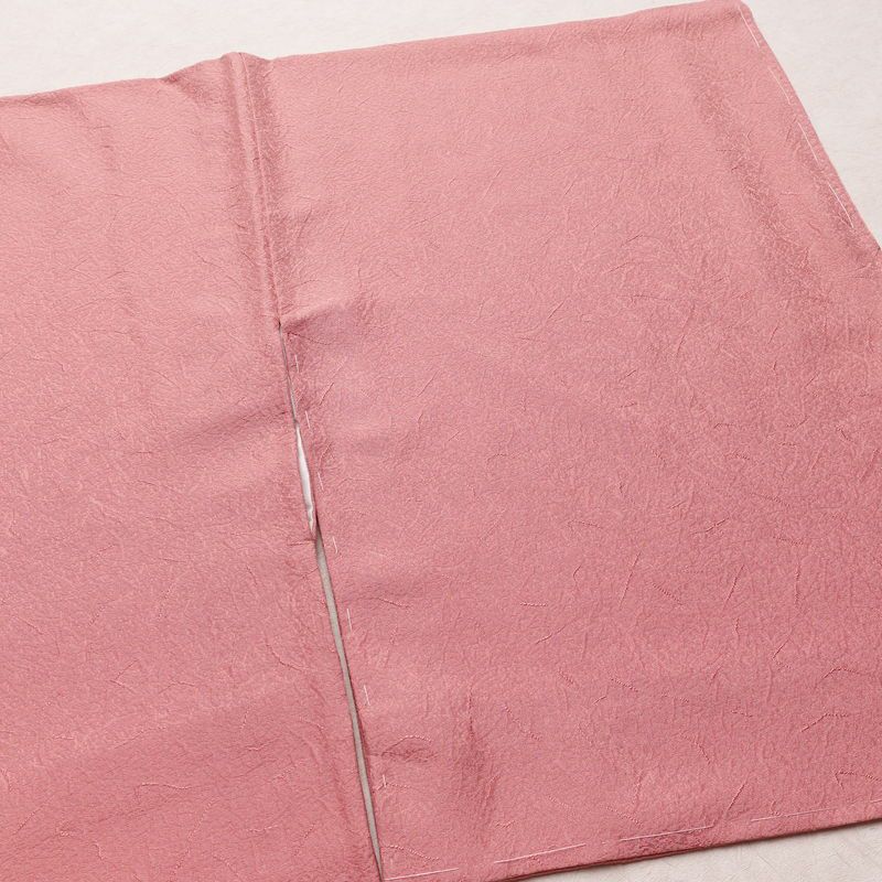 色無地 美品 しつけ糸付き 正絹 その他の柄 袷仕立て 身丈160.5cm 裄丈64.5cm リサイクル着物 着物 お茶会 フォーマル ピンク_画像13