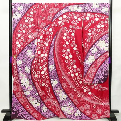 振袖 良品 絞り 正絹 花柄 袷仕立て 身丈165.5cm 裄丈68.5cm リサイクル着物 着物 成人式 二十歳 二十歳の集い パーティー フォーマル 華やか 桜 ピンク