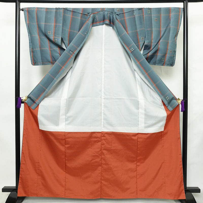 紬 アンサンブル 良品 しつけ糸付き セット品 正絹 チェック・格子柄 袷仕立て 身丈165cm 裄丈66cm リサイクル着物 着物 青・紺_画像3