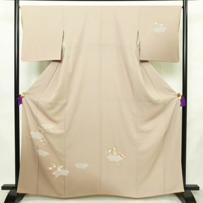 付け下げ 金駒刺繍 正絹 木の葉・植物柄 袷仕立て 身丈163cm 裄丈66cm リサイクル着物 着物 箔 金彩 入学式 卒業式 七五三 お宮参り フォーマル シンプル 上品 ベージュ