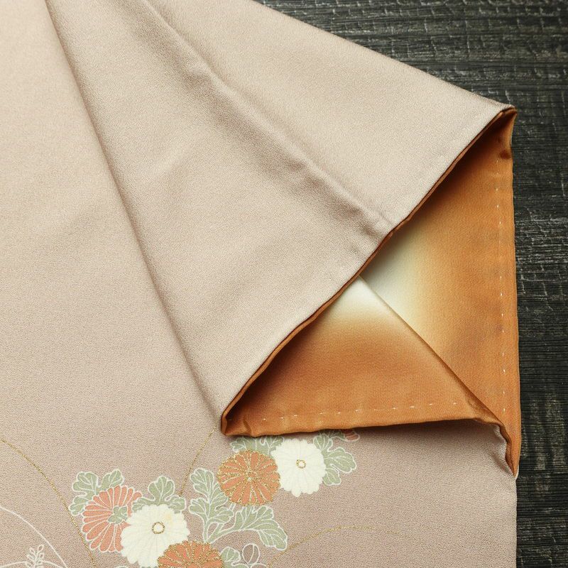 付け下げ 金駒刺繍 正絹 木の葉・植物柄 袷仕立て 身丈163cm 裄丈66cm リサイクル着物 着物 箔 金彩 入学式 卒業式 七五三 お宮参り フォーマル シンプル 上品 ベージュ_画像15