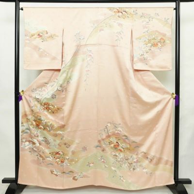 訪問着 美品 金駒刺繍 綸子 正絹 古典柄 袷仕立て 身丈161cm 裄丈65cm リサイクル着物 着物 箔 金彩 入学式 卒業式 結婚式 七五三 お宮参り フォーマル 菊 ピンク