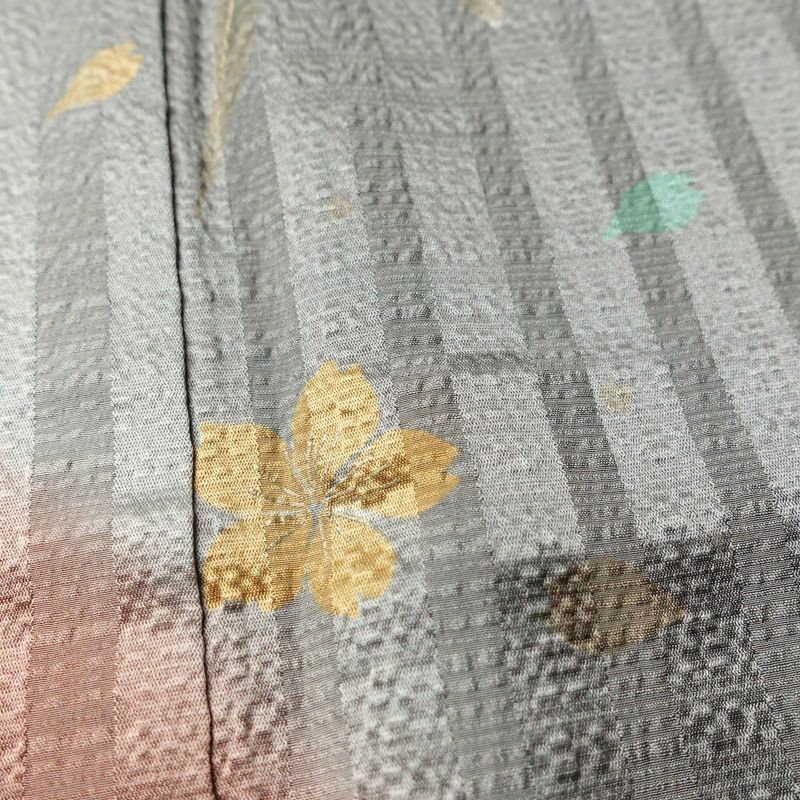 訪問着 美品 しつけ糸付き 正絹 花柄 袷仕立て 身丈161cm 裄丈63.5cm リサイクル着物 着物 箔 金彩 入学式 卒業式 お宮参り フォーマル 桜 多色使い_画像8