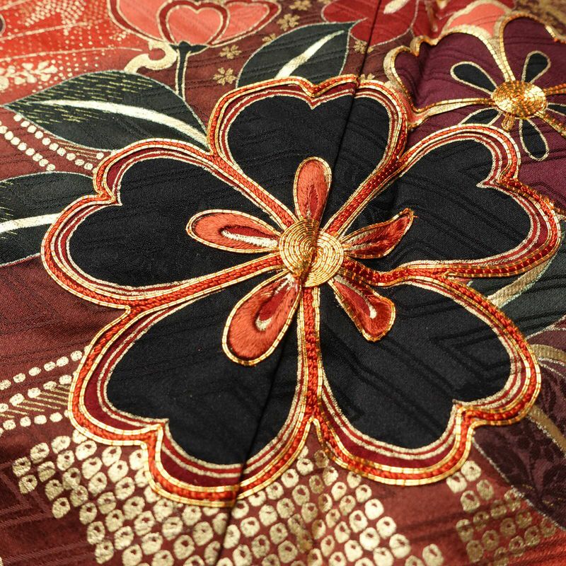 振袖 良品 金駒刺繍 正絹 花柄 袷仕立て 身丈161cm 裄丈66cm リサイクル着物 着物 箔 金彩 成人式 二十歳 二十歳の集い パーティー 萩 フォーマル 赤・朱_画像7