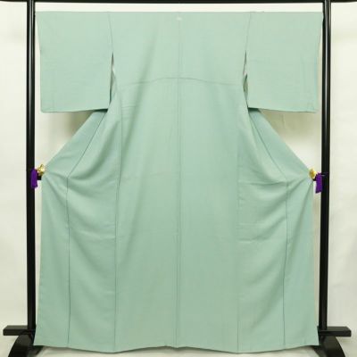 色無地 一つ紋付き 寿光織 伝統工芸茶染 正絹 花柄 袷仕立て 身丈163.5cm 裄丈68cm リサイクル着物 着物 お茶会 フォーマル 緑・うぐいす色