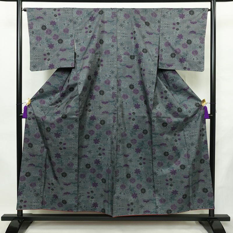 紬 しつけ糸付き 正絹 花柄 袷仕立て 身丈154cm 裄丈65.5cm リサイクル着物 着物 青・紺_画像1