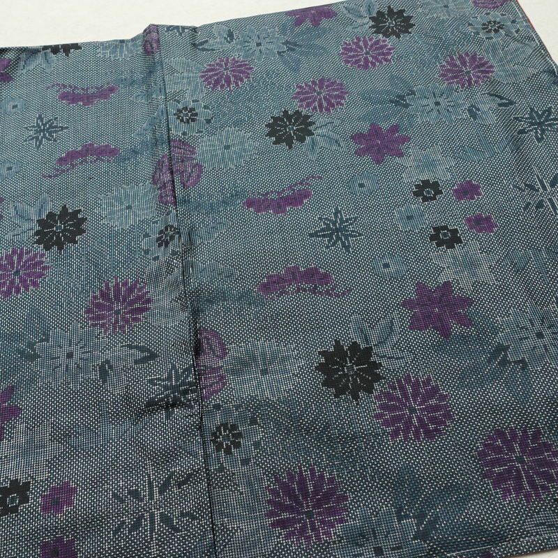 紬 しつけ糸付き 正絹 花柄 袷仕立て 身丈154cm 裄丈65.5cm リサイクル着物 着物 青・紺_画像11