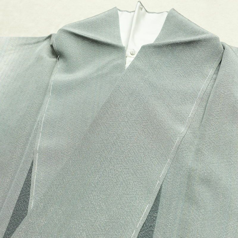 小紋 良品 しつけ糸付き 付下小紋 正絹 縞柄・線柄 袷仕立て 身丈150.5cm 裄丈63.5cm リサイクル着物 着物 緑・うぐいす色_画像16