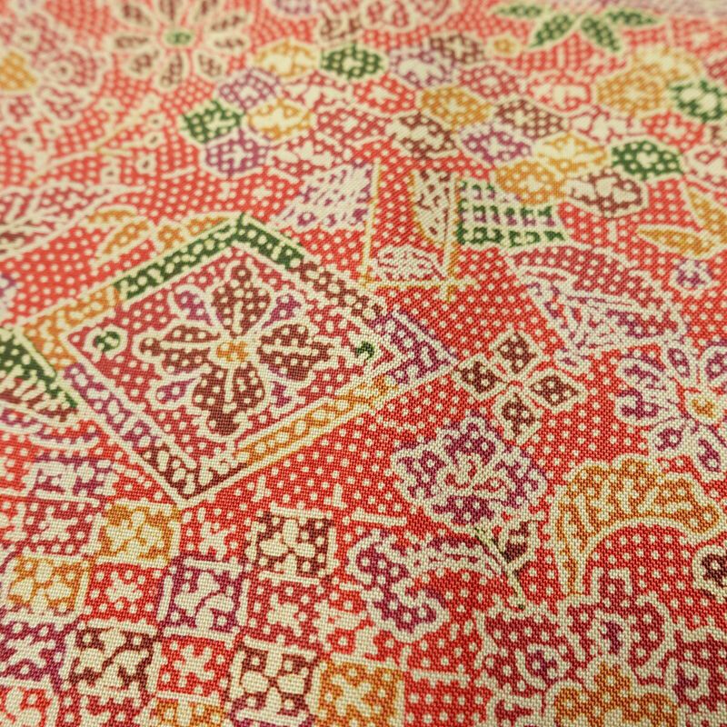 小紋 正絹 古典柄 袷仕立て 身丈153.5cm 裄丈62.5cm リサイクル着物 一部しつけ糸付き 着物 赤・朱_画像8