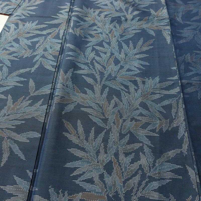 紬 正絹 木の葉・植物柄 袷仕立て 身丈157cm 裄丈65cm リサイクル着物 着物 青・紺_画像5